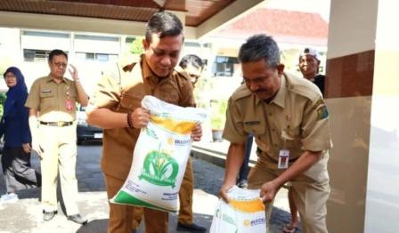 Stok Beras Bulog 2.300 Ton, Wali Kota Pekalongan: Ketersediaan Beras Aman hingga Lebaran 2024