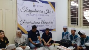 Pemimpin Redaksi Media Ampuh.id Semarang Triyogo Budhi Pralampitadi memberi sambutan pada acara peluncuran portal berita Ampuh.id.