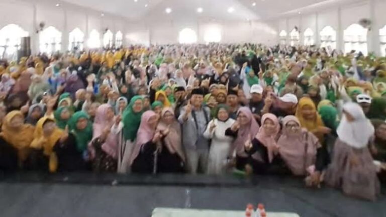 Tak Seiring Langkah Khofifah, Muslimat NU Jabar Dukung Anies-Muhaimin