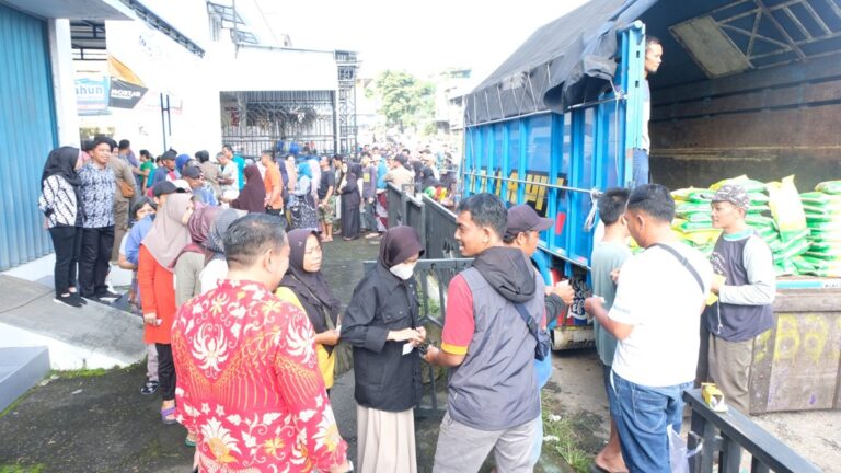 Tekan Harga Beras, Pemkab Temanggung Gelar Operasi Pasar
