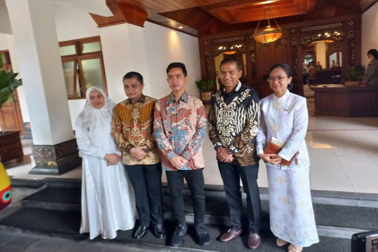 Gibran Minta Kejati Jateng Kawal Pembangunan PSN di Solo