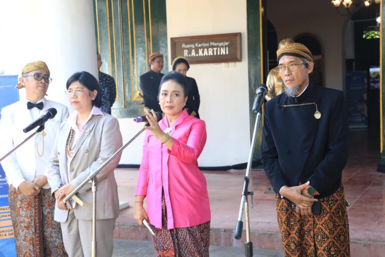 Peringati Hari Kartini, Sekda Jateng Dorong Perempuan Tingkatkan Perekonomian Melalui UMKM  