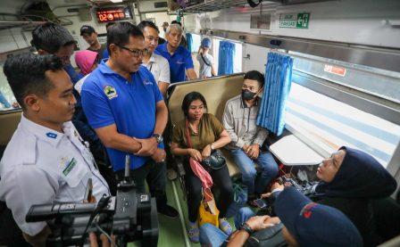 Ribuan Difabel hingga Keluarga Ojol, Mudik Gratis KA Fasilitas Pemprov Jateng