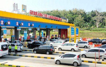 Sistem Satu Arah Lokal di Tol Kalikangkung-Bawen Diberlakukan Lagi
