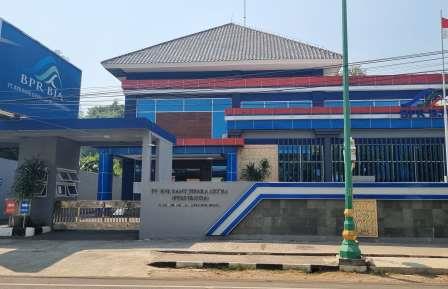Diduga Bermasalah, OJK Cabut Izin Usaha PT BPR Bank Jepara Artha