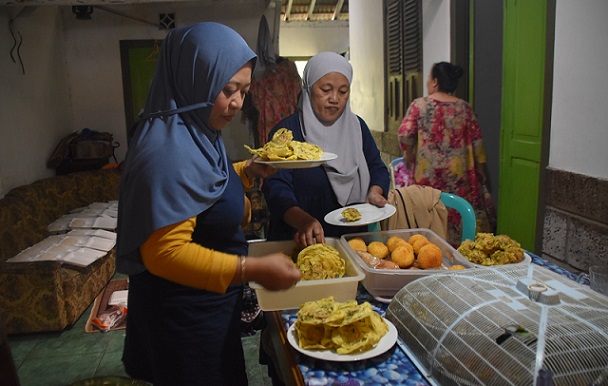 Kiprah Dapur Umum Tidak Boleh Dipandang Sebelah Mata