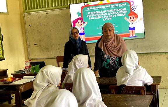 Tim PkM USM Beri Pelatihan Kepemimpinan dan Manajemen di MA NU 03 Sunan Katon Kaliwungu