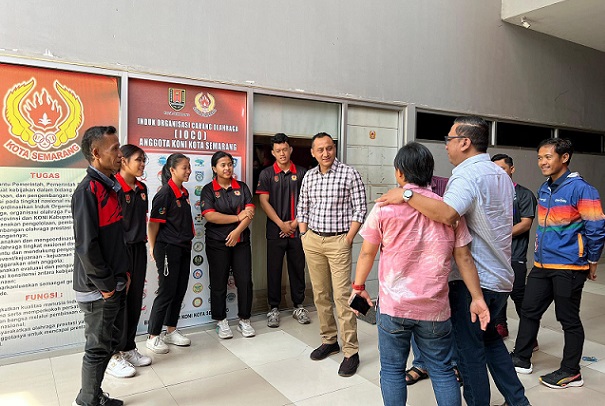 Arnaz Apresiasi dan Dukung Penuh Atlet Squash Kota Semarang yang Berlaga di Kejuaraan Jakarta Open 2024