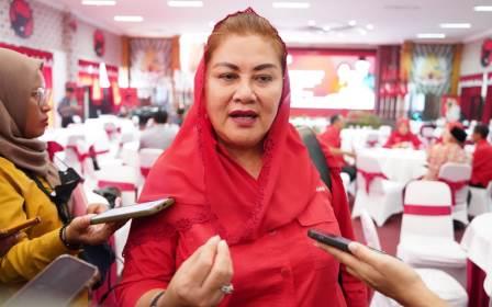 Kader PDIP yang saat ini menjabat sebagai Wali Kota Semarang, Hevearita Gunaryanti Rahayu usai mengikuti proses fit and proper test di kantor DPD PDI Perjuangan Jawa Tengah dalam persiapannya maju kembali di Pemilihan Wali Kota dan Wakil Wali Kota (Pilwalkot) Semarang 2024, Kamis (27/6/2024).