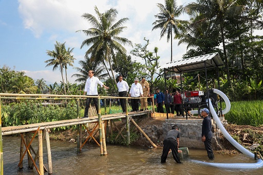 Jateng Dapat Bantuan 4.350 Pompa Air, Nana : Bisa Tambah Area Tanam Padi