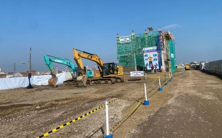 Proyek pembangunan tanggul laut di Kampung Nelayan Tambaklorok, Kecamatan Semarang Utara.