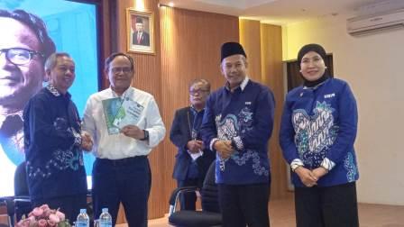 Bedah Buku ”Jalan Pulang: Seni Mengelola Takdir”, Rektor USM: Prof Komaruddin adalah Akademisi yang Tetap Santri