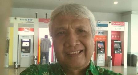 Ketua Umum Dewan Kesenian Jawa Tengah Gunoto Saparie