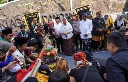 Kirab Ki Ageng Pandanaran Jadi Penyemangat Masyarakat Membangun Kota Semarang