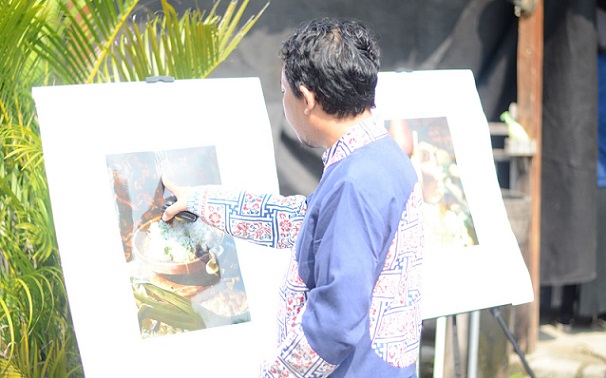 Mahasiswa Ilkom USM Gelar Pameran Fotografi Kreatif di Kampung Jawi