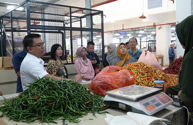 Pantau Pasar Johar, Bapanas RI Sebut Harga Pangan Stabil