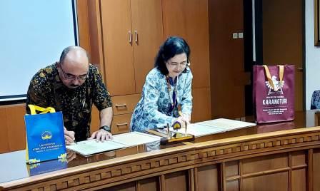 Unkartur dan Universitas Atma Jaya Yogyakarta Jajaki Kerja Sama Program Fast Track S2
