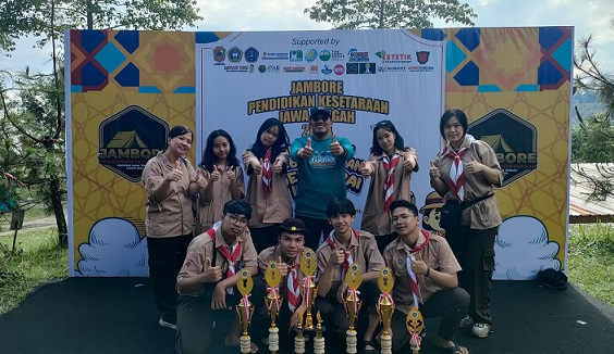 Kota Semarang Raih Juara Umum Jambore Pendidikan Kesetaraan Jateng