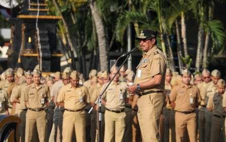 Hari Jadi ke-79 Pemprov Jateng, Nana Sudjana Minta Jajarannya Kerja Keras Turunkan Kemiskinan