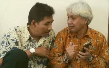 Ketua Umum Satupena Jawa Tengah Gunoto Saparie (kanan) dan Sekretaris Umum Mohammad Agung Ridlo