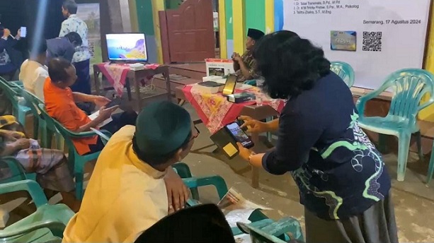 Lolos Hibah PkM DRTPM, Tim Dosen USM Beri Pelatihan Pemanfaatan Inovasi Virtex di Kampung Teduh Nongkosawit