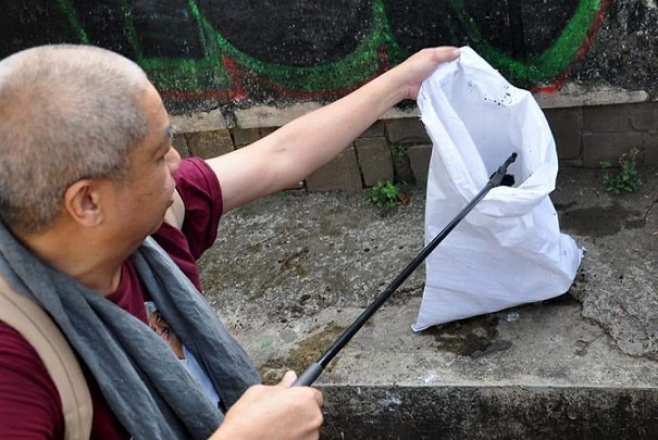 Rotary Club of Walet Semarang Bersama Relawan dan Tokoh Masyarakat Gelar Aksi Bersih-bersih di Taman Indonesia Kaya