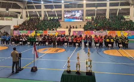 Pangdam IV/Diponegoro Buka Kejuaraan Bola Voli Antar Persit Kartika Candra Kirana