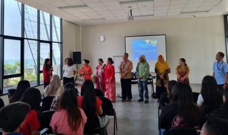 Suasana diskusi upaya memperkuat sinergi antara komunitas budaya dengan dunia akademik di Universitas Bina Nusantara Semarang