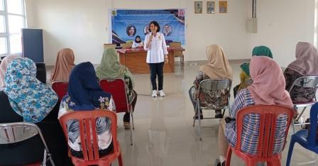 Tim PkM USM Beri Penyuluhan Hukum ke Kader Penggerak Kelurahan Trimulyo