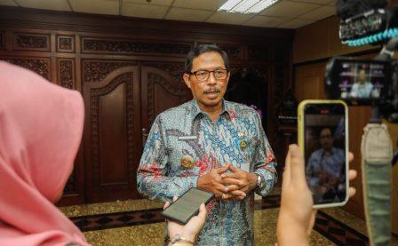 Nana Sudjana Sebut Perlu Ada ’Shock Therapy’ Atasi Ulah Gangster yang Resahkan Masyarakat