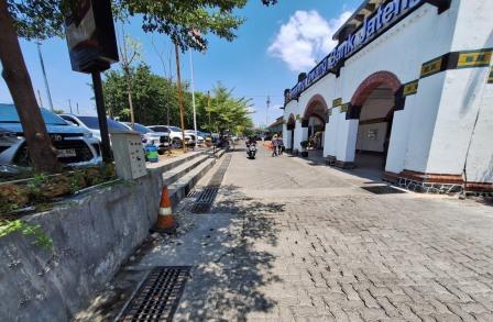 Antisipasi Musim Hujan, Stasiun Semarang Tawang Bank Jateng Siapkan 16 Pompa Air