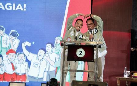 Pemilihan Kostum Debat Yoyok-Joss Tuai Pujian