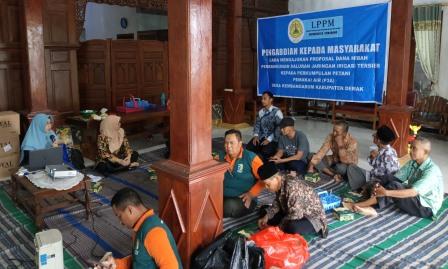 Tim PkM USM Beri Pendampingan ke Anggota P3A Desa Kembangarum