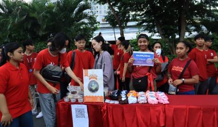 Unkartur Semarang Gelar Run Day dan Karya Kewirausahaan di CFD Simpang 5