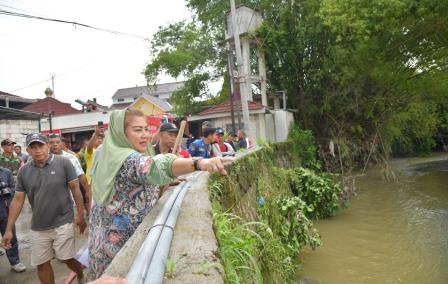 Pemkot Semarang Siapkan Proyek Pengendalian Banjir