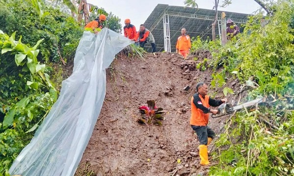 Kudus Dilanda Bencana Tanah Longsor, Banjir, dan Angin Kencang