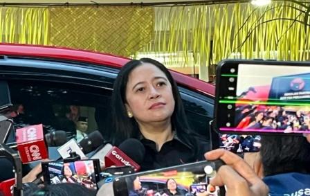Hasto Jadi Tersangka Korupsi, Puan: Belum Ada Pembahasan Pergantian Sekjen PDIP