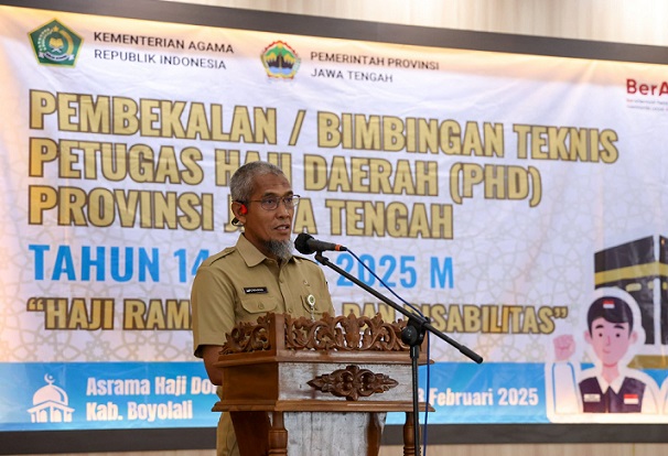 Buka Bimbingan Teknis PHD, Sekda Sumarno Minta Petugas Layani Jemaah dengan Ikhlas