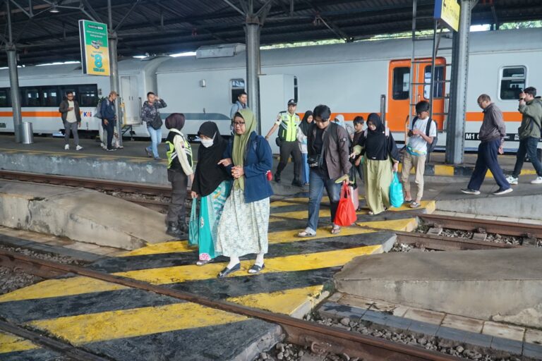 KAI Siapkan Tiga Stasiun untuk Mudik Gratis