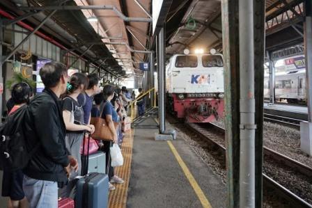 KAI Daop 4 Semarang Berangkatkan 94.838 Penumpang