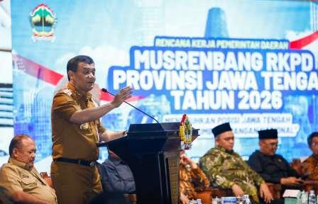 2026, Ahmad Luthfi Targatkan Produksi Padi di Jateng Capai 9 Juta Ton