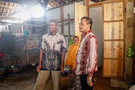 Gubernur Ahmad Luthfi Cek Penerima Bantuan Perbaikan RTLH