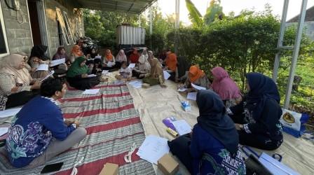 Tim PkM USM Beri Pendampingan ke Warga Boja dalam Memanfaatkan Komoditas Lokal