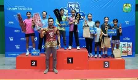 SDN Ngijo 01 Raih Dua Emas di Milklife Semarang School Badminton Tournament 2025
