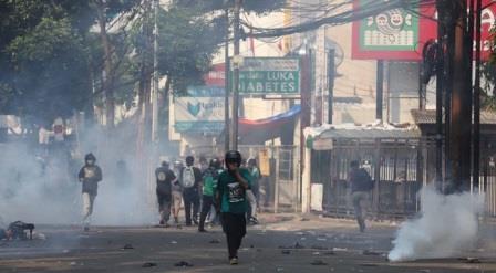 Pemerintah Ganti Warung yang Dirusak Massa Akibat Demo Ricuh