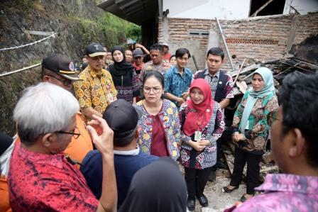 Janji Bangun Rumah yang Terbakar, Agustina: Kalau Dana Program Pembangunan Rumah Baru tidak Cukup, Kami akan Cari Dana Lain