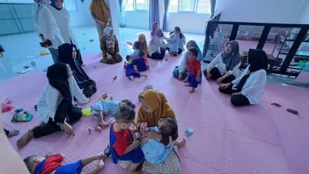 Ikatan Ibu-Ibu USM Santuni Panti Asuhan Anak Surga dan Panti Asuhan Difable