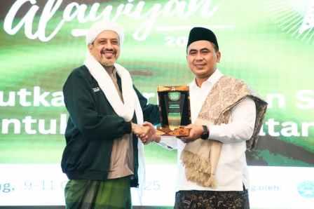 Pemprov Jateng Alokasikan Anggaran Rp 300 Miliar untuk Insentif Guru Agama pada 2026