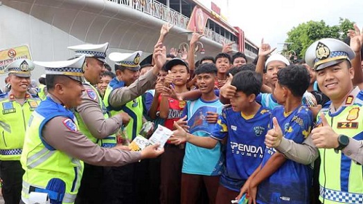 Polres Kebumen Gelar Dikmas Lantas Berbasis Budaya di CFD