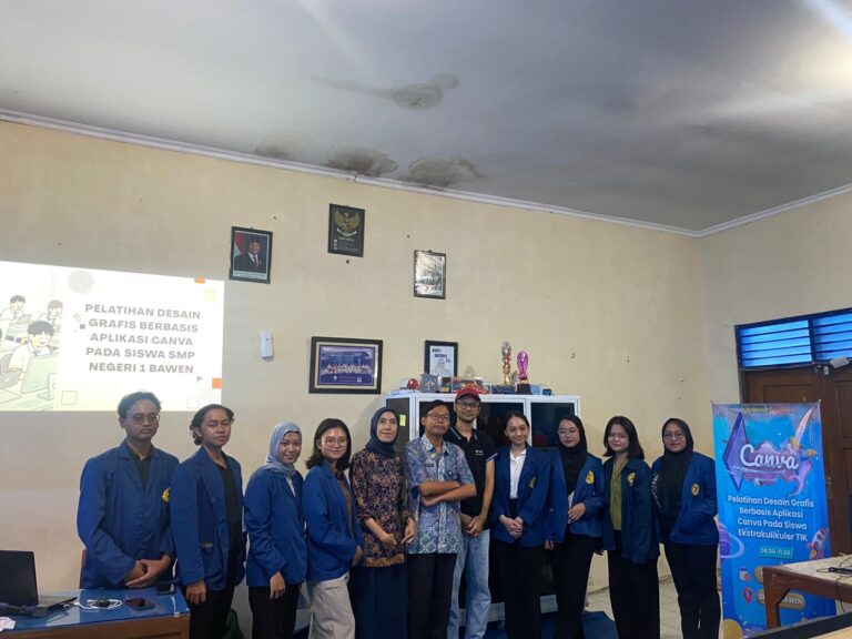 Belajar Desain Digital, Siswa Ekskul TIK SMP N 1 Bawen Antusias Ikuti Pelatihan